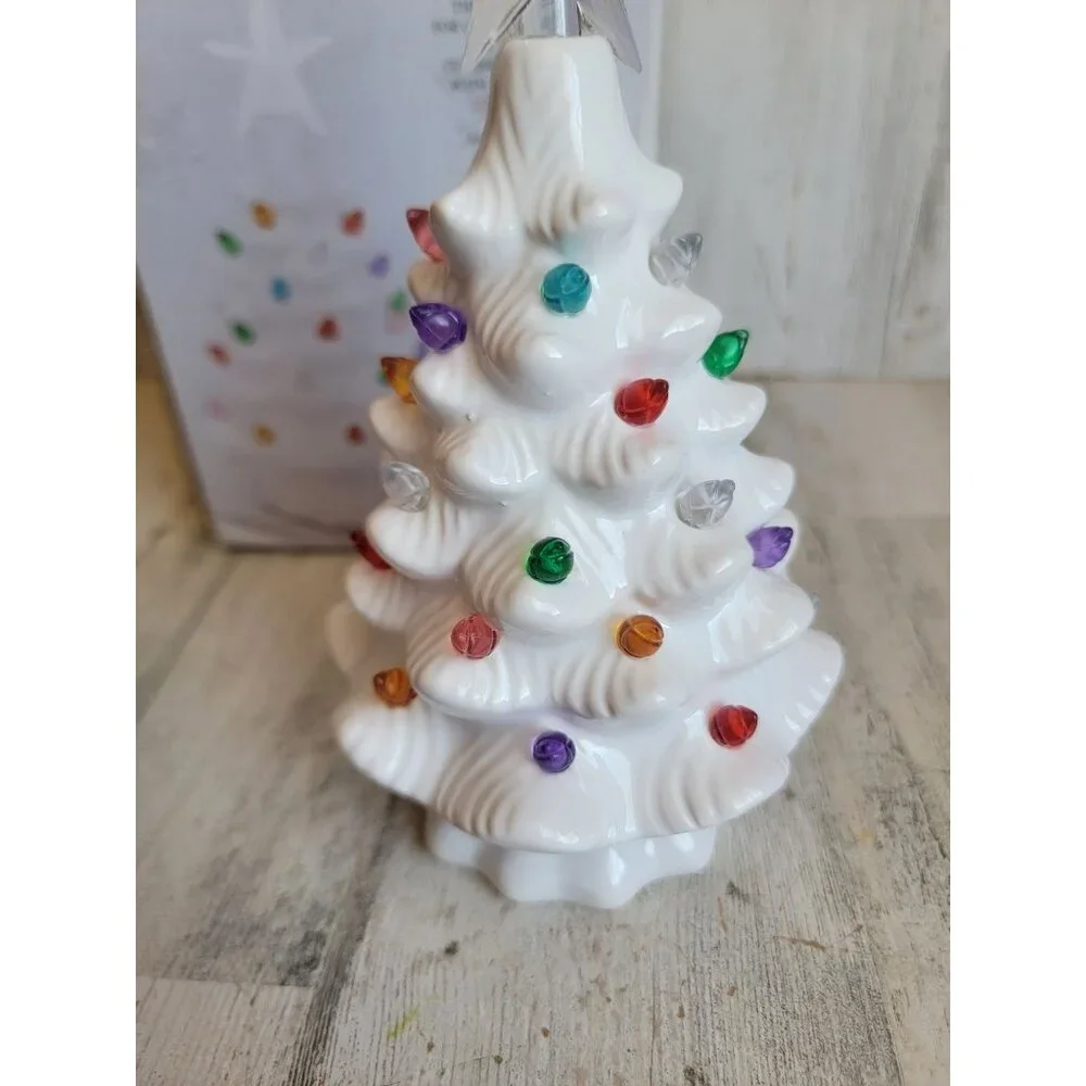 Christmas AS IS forever white‎ ceramic lighted tree! Home decor